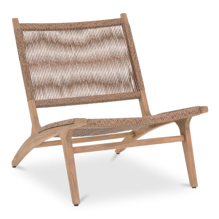 TropiSea Sunset Lounger: Modern Weather-Resistant Wicker Chair