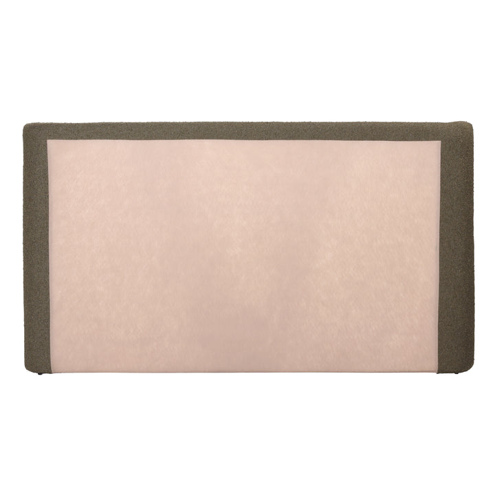 Luxe-Olive: The Regal Queen Sleeper