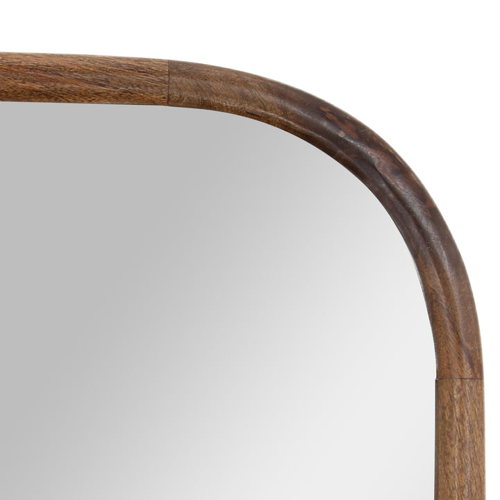 Timeless Elegance Reflection: Brown Vintage Wall Mirror