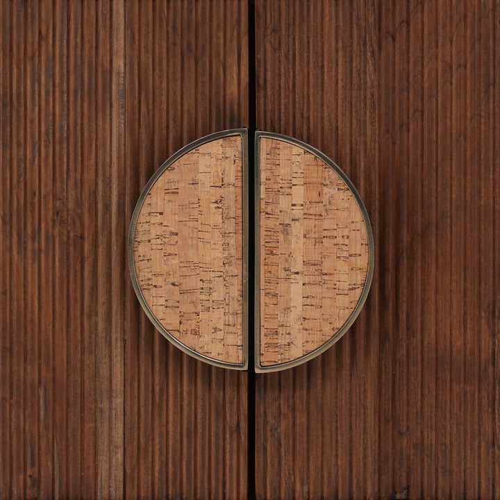 Walnut Wondershelf: Versatile Wooden Bookcase