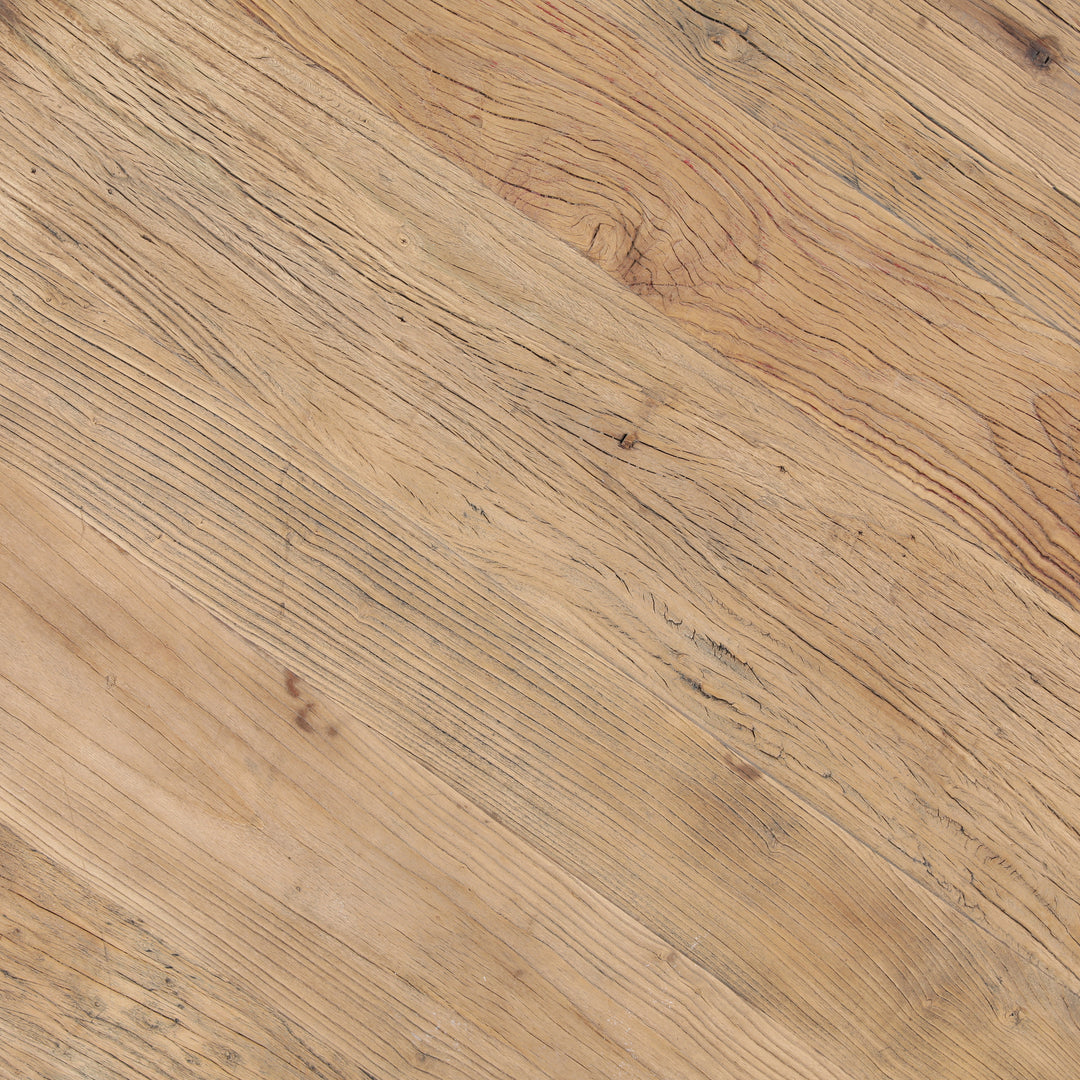 Sophisticated Streamlined Circular Coffee Table