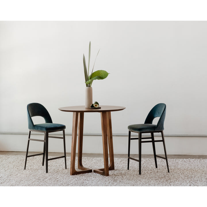 Elegant Kitchen Swivel Stool with Footrest
