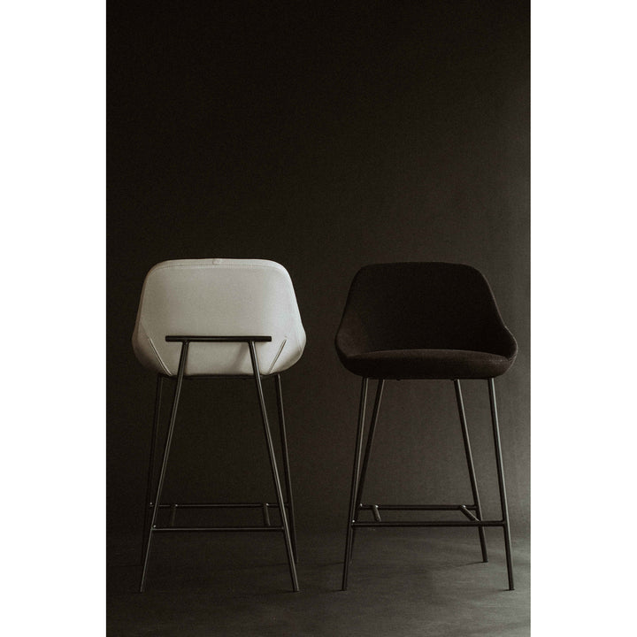 Shell Bar Stool - Beige