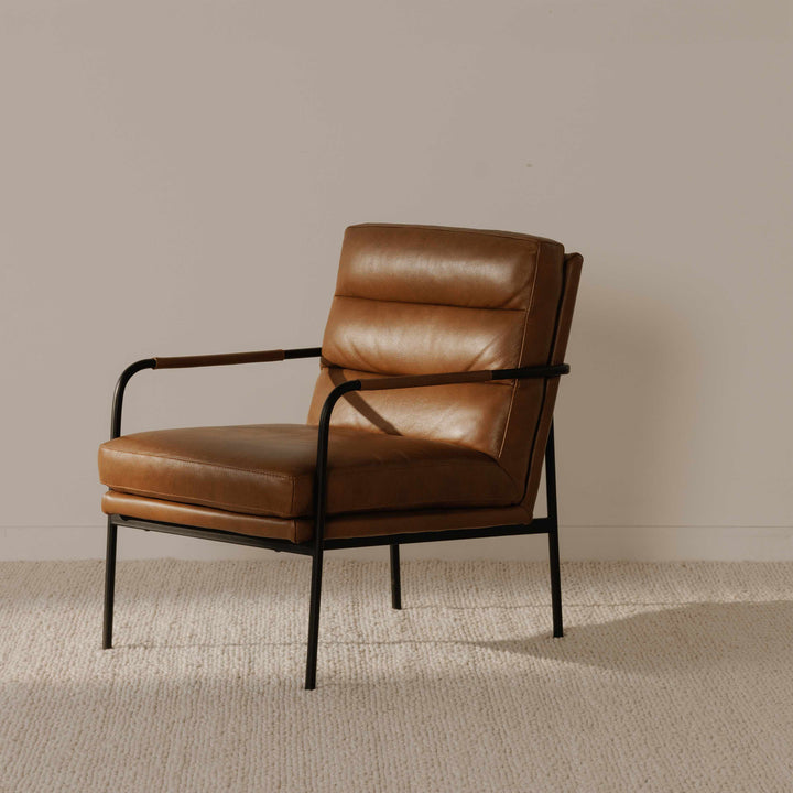 Vintage-Inspired Leather Armchair with Modern Twist