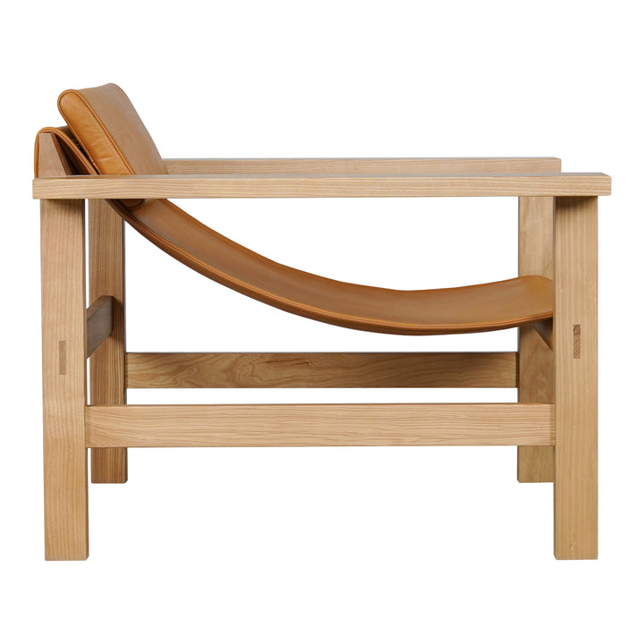 Essence Lounger: A Modern Bauhaus-Inspired Seating Solution