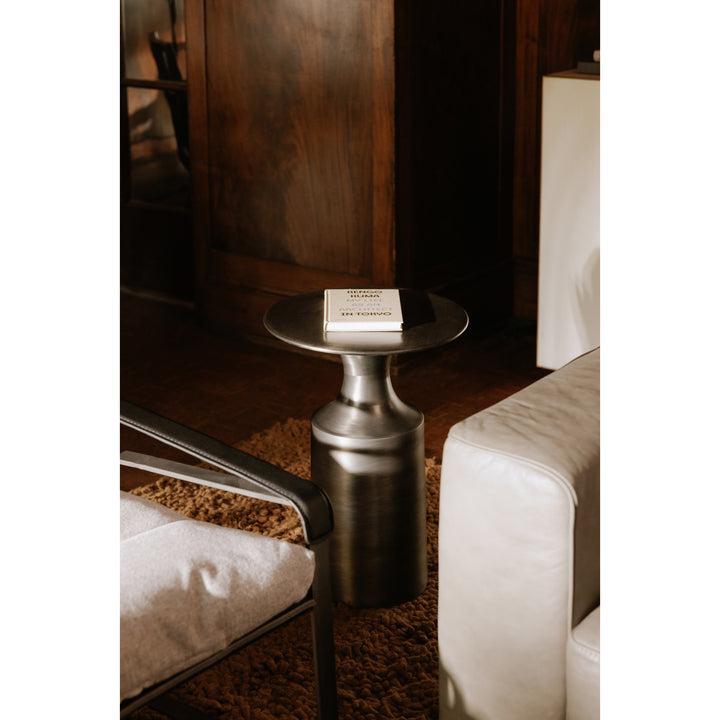 Elegant Art Deco Flare Table