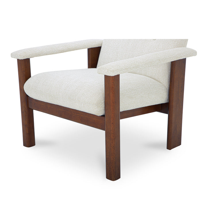 Retro-Chic Sustainable Lounge Chair