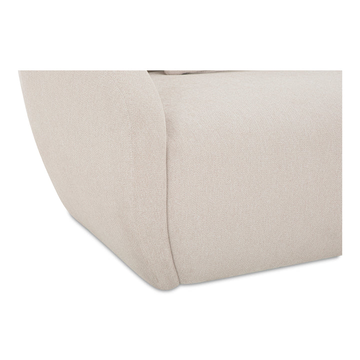 Cozy Curve Lounge Chair - Left-Facing Design