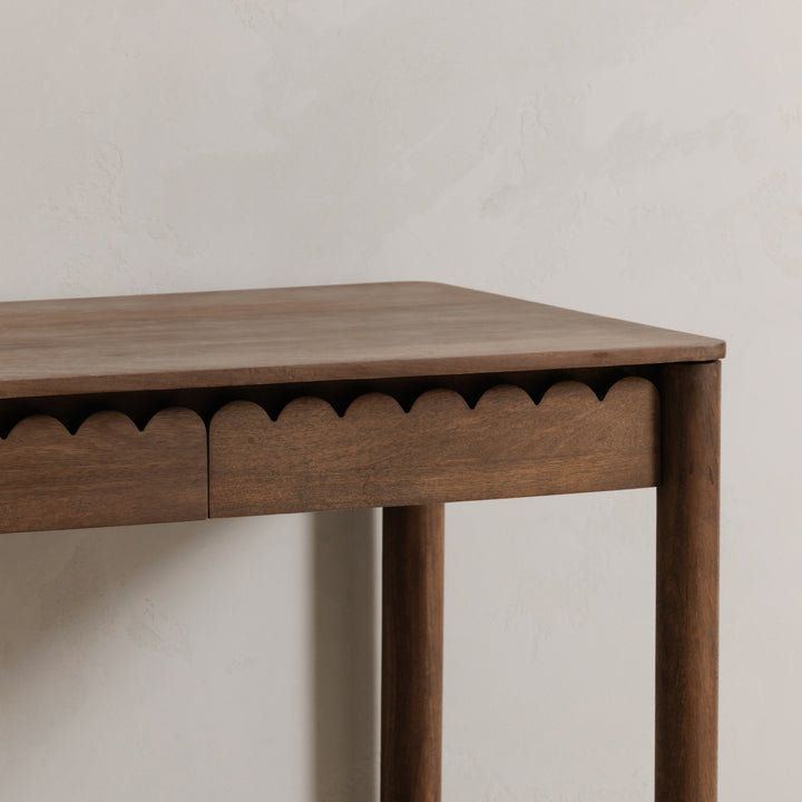 Sleek Shaker-Inspired Modern Workstation