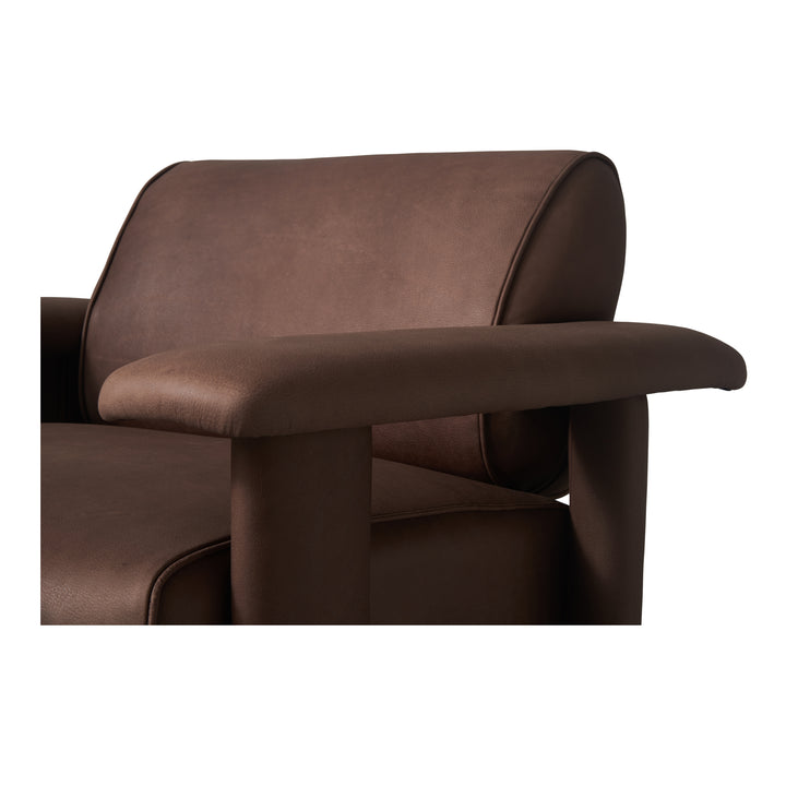 Artisanal Leather Lounge Chair: A Journey in Luxury