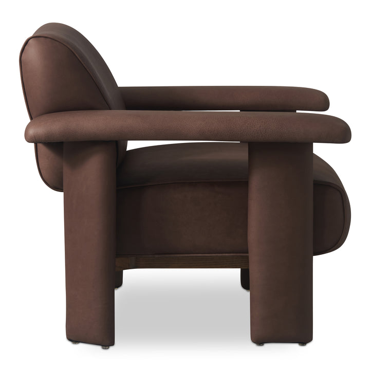 Artisanal Leather Lounge Chair: A Journey in Luxury