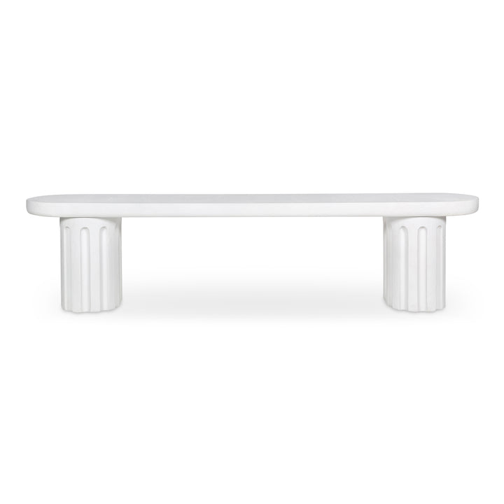 Concrete Columnar Bistro Seat: Outdoor-Indoor Style Fusion
