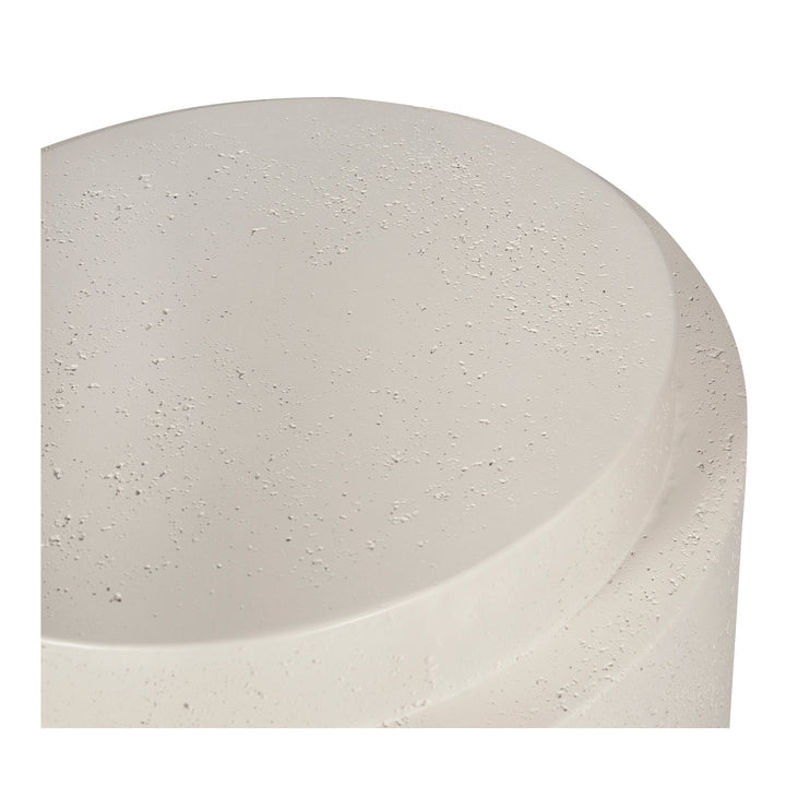 Nature's Table: Concrete-Stone Fusion Outdoor Accent Piece