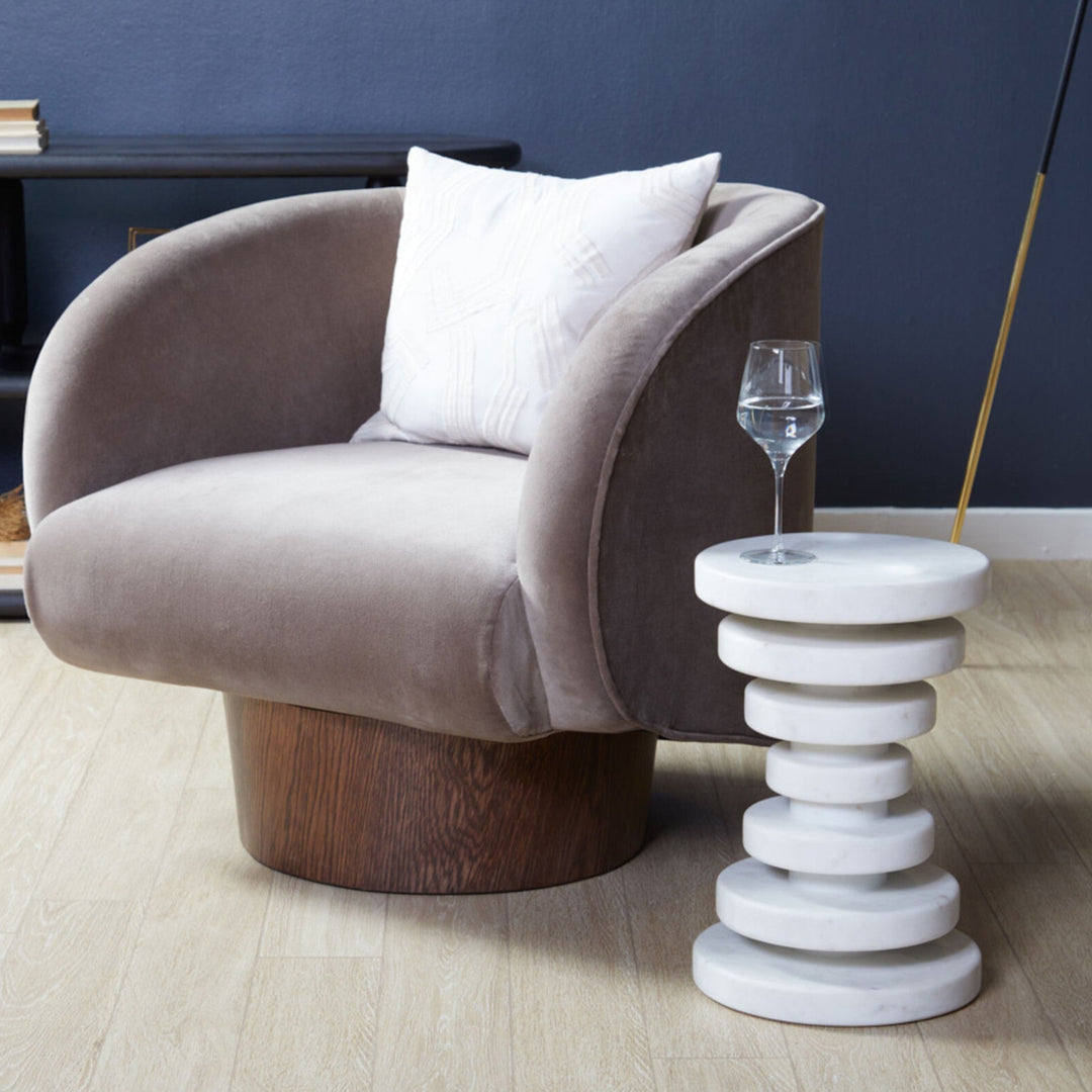 Circular Artisan Solid Wood Table - Whitewashed Elegance