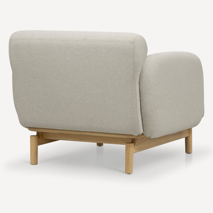 Modern Masterpiece Oak Chair - Timeless Elegance