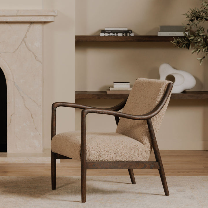 Timeless Oak Slumber Chair with Plush Faux Shearling