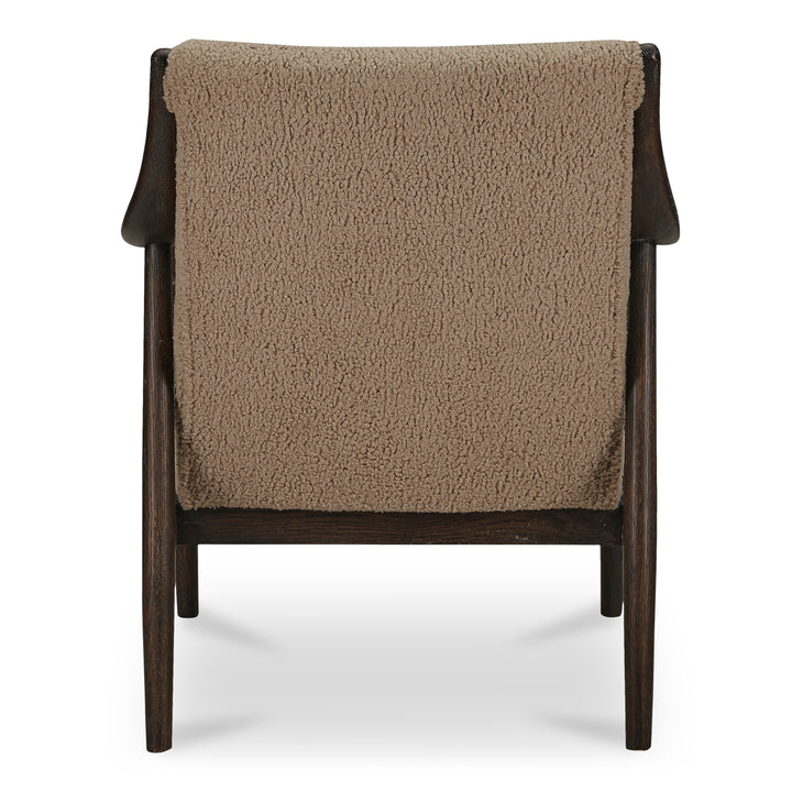 Timeless Oak Slumber Chair with Plush Faux Shearling
