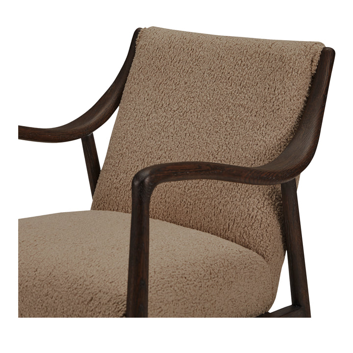 Timeless Oak Slumber Chair with Plush Faux Shearling
