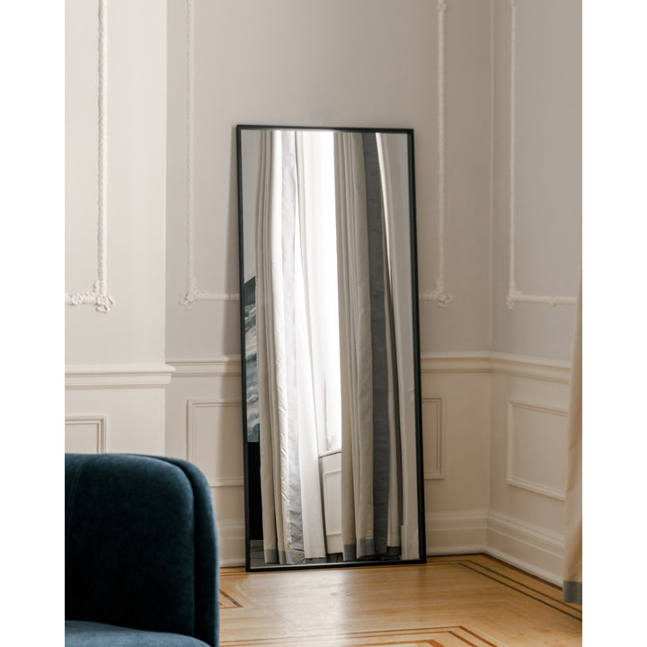 Modern Minimalist Iron Frame Wall Mirror