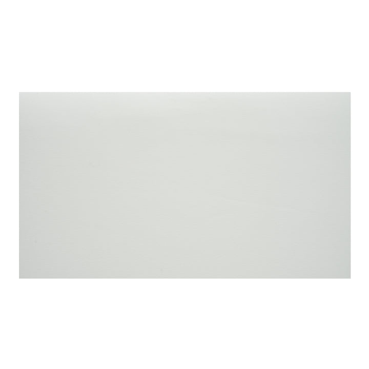 Breezy Crisscross Outdoor Seat: Weatherproof Elegance