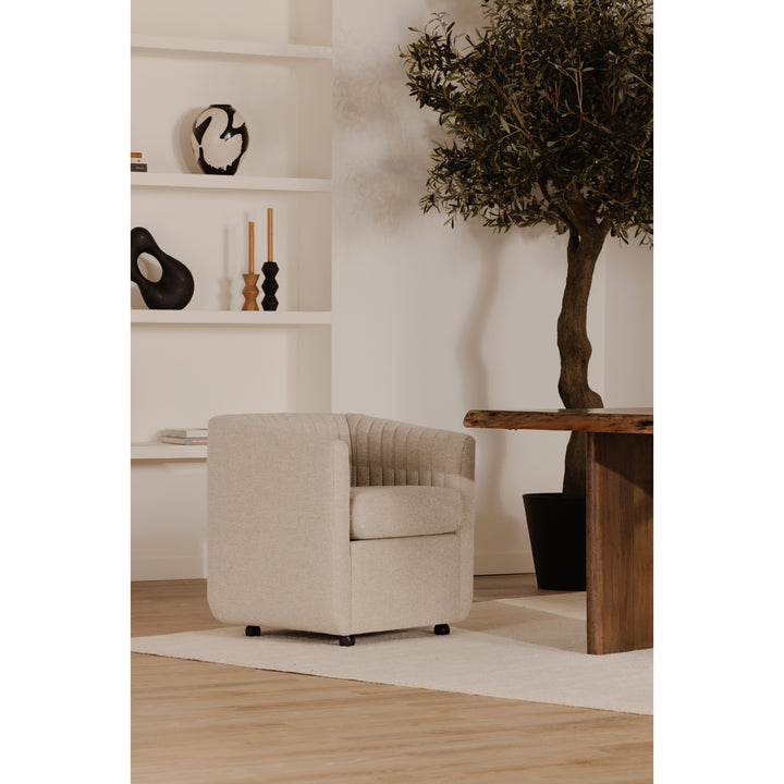 Elegant Velvet Swivel Diner Chair