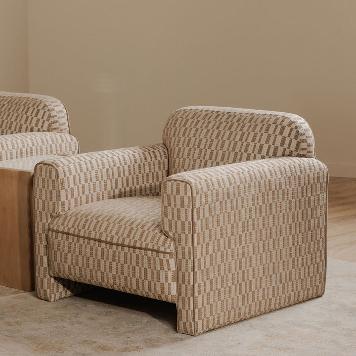 Geometric Edge Sculpt Chair