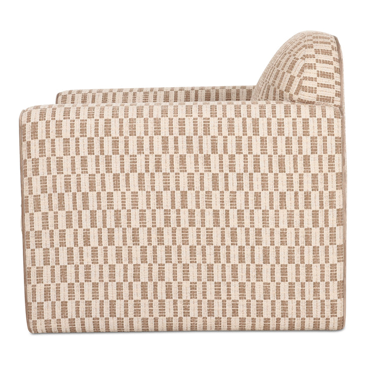 Geometric Edge Sculpt Chair