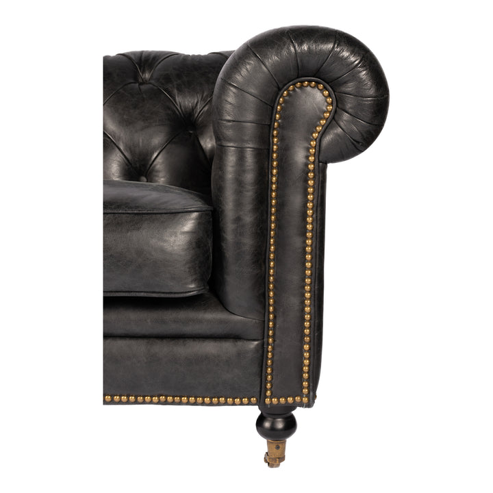 Timeless Chesterfield Luxe Lounger