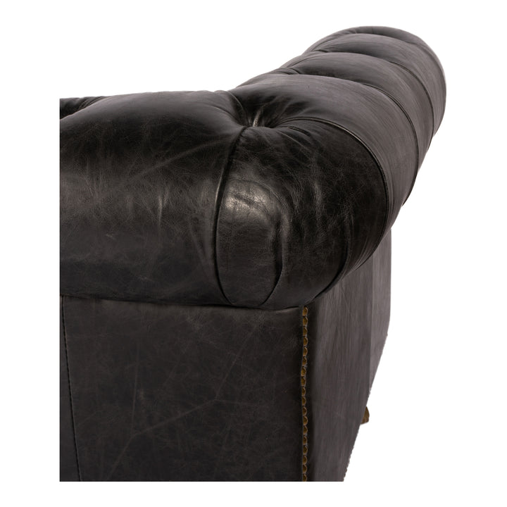 Timeless Chesterfield Luxe Lounger