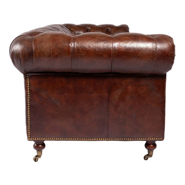 Timeless Chesterfield Luxe Lounger