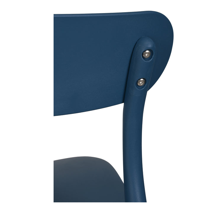 Breezy Modern Duo: Durable Outdoor Dining Chairs