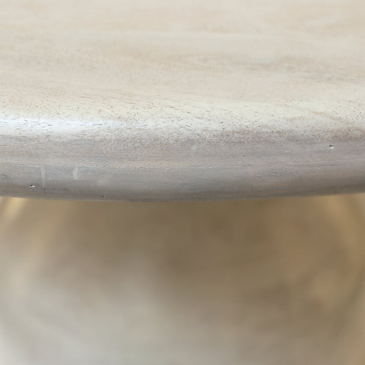 Elegant Espada Dining Table