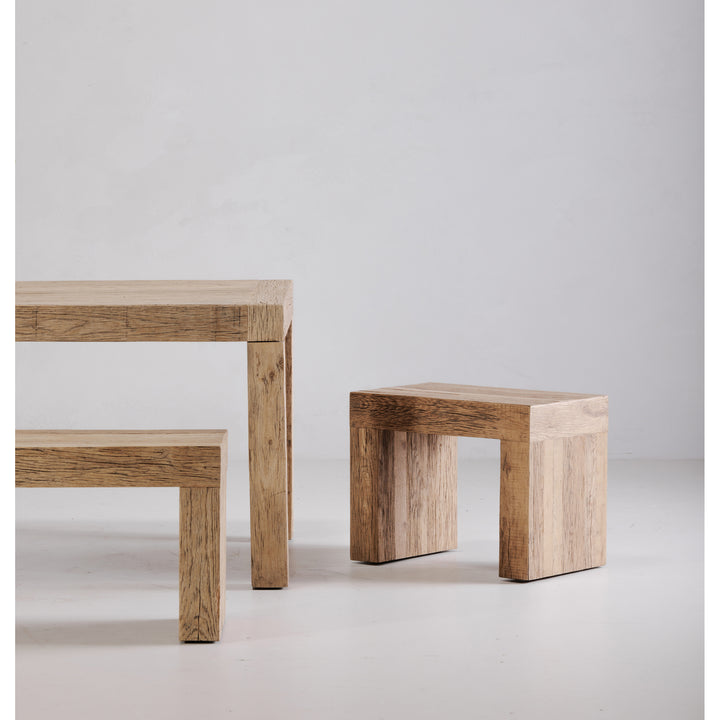 Rustic Charm Block Stool: Oak Reclaimed