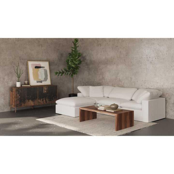 Lila Ottoman