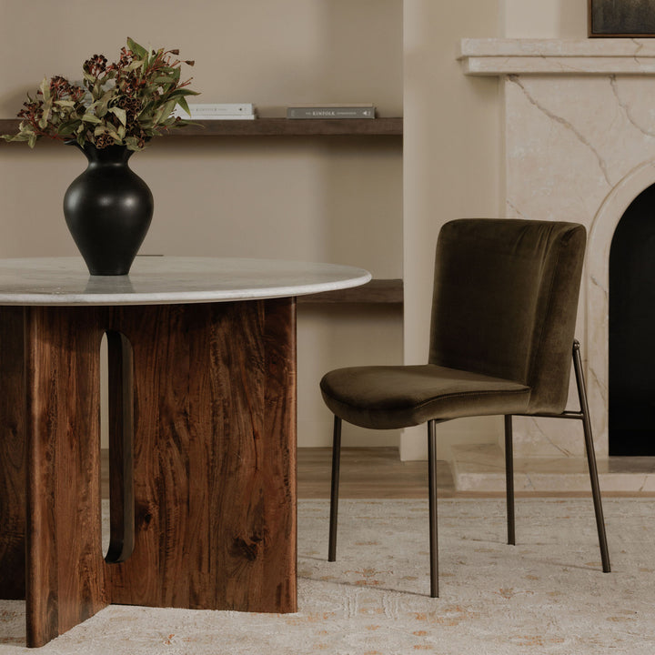 Sophisticated Duo: Slim Metal Dining Chairs