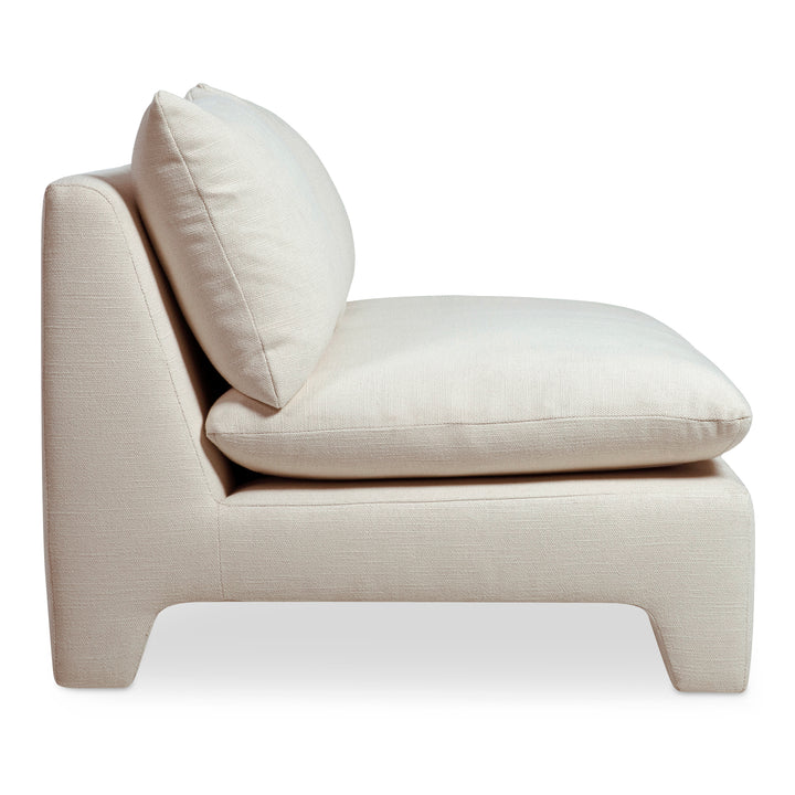 Retro-Chic Lounger with Padded Legs