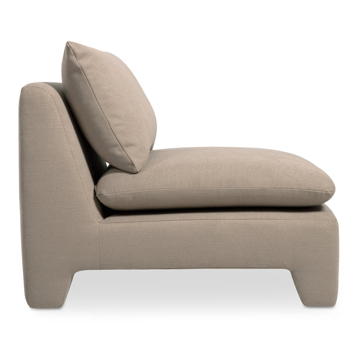 Retro-Chic Lounge Seater with Plush Padding