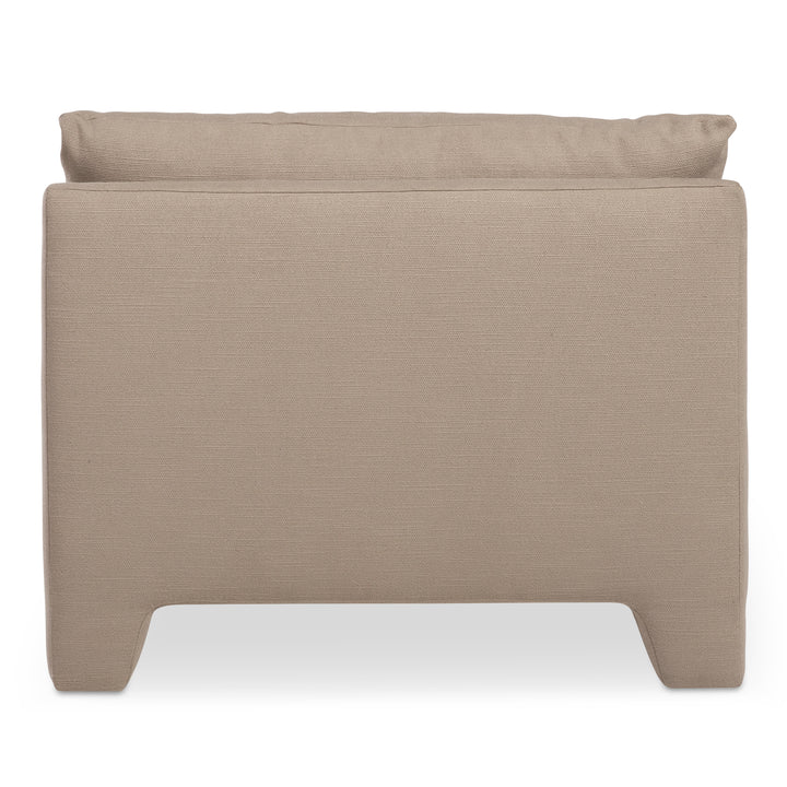 Retro-Chic Lounger with Padded Legs