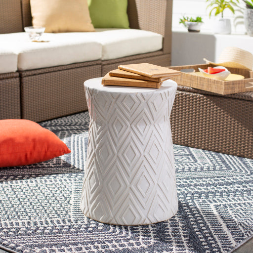 Global Chic 18-inch Garden Stool