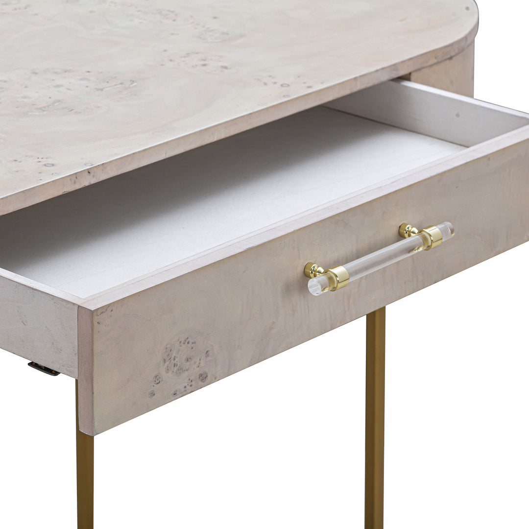 Naryss Desk