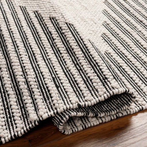 Daffodil Delight Handcrafted Area Rug