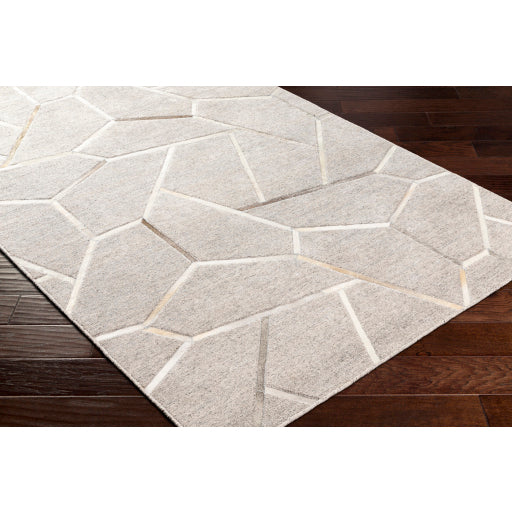 Eloquent Emerald Handcrafted Rug