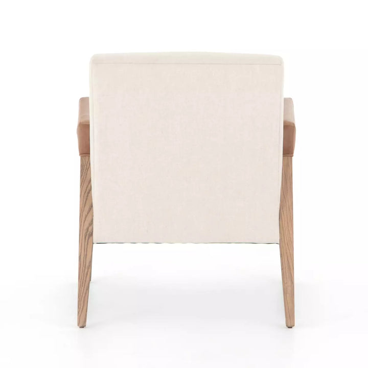 Hilcia Chair