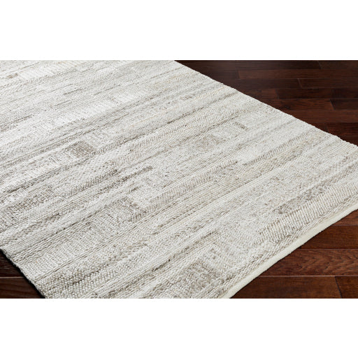 Floria Finesse Luxurious Handcrafted Rug