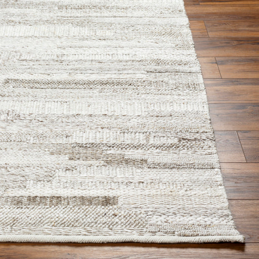 Floria Finesse Luxurious Handcrafted Rug
