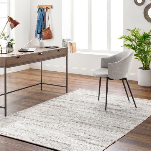 Floria Finesse Luxurious Handcrafted Rug