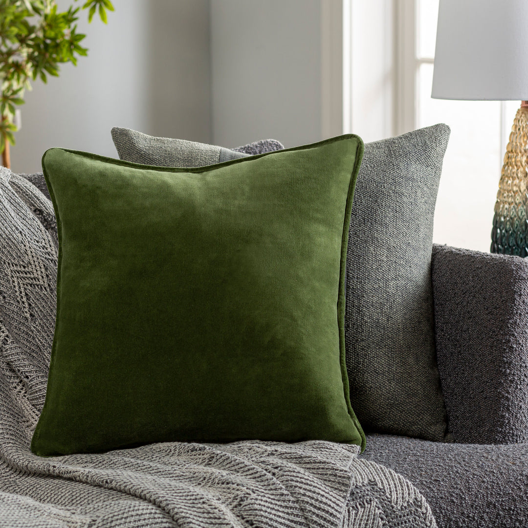 Lamber Velvet Pillow in Green, 22" ipoly insert