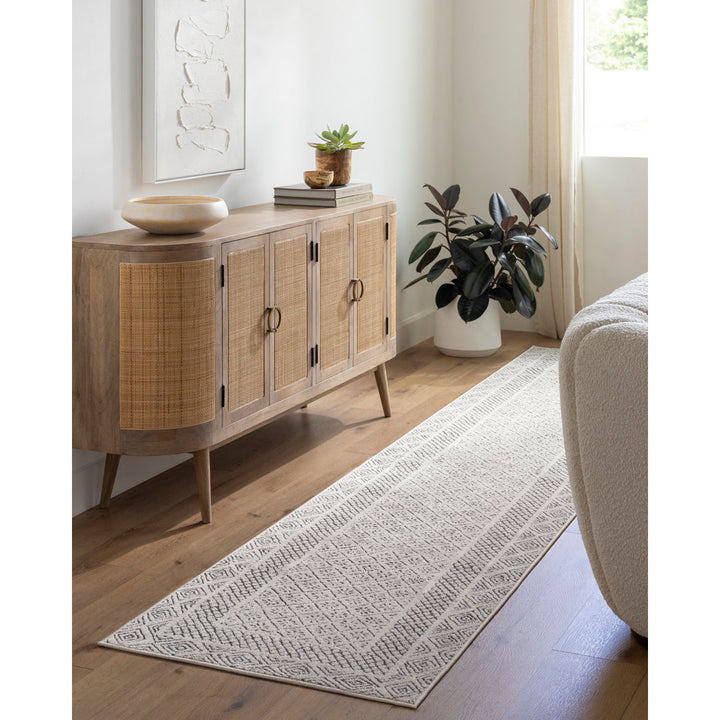 Calvo Light Beige/Charcoal Area Rug Wade Logan® Rug Size: Runner 2'7" x 10'