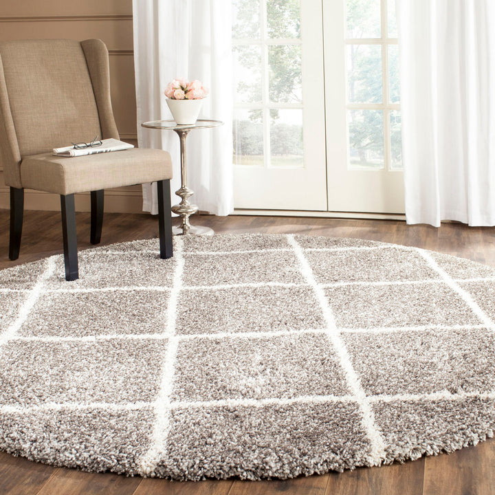 Darrol Performance Geometric Rug House of Hampton® Rug Size: Round 5'3" Pile Height: Ultra Plush 2"