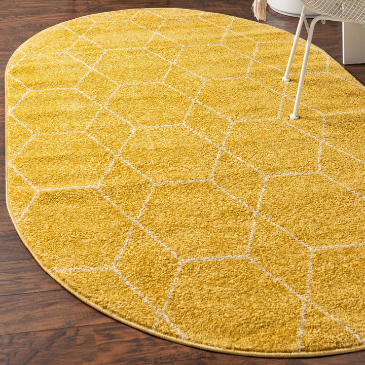 Debrodie Geometric Yellow Area Rug George Oliver Rug Size: Oval 3' x 5'